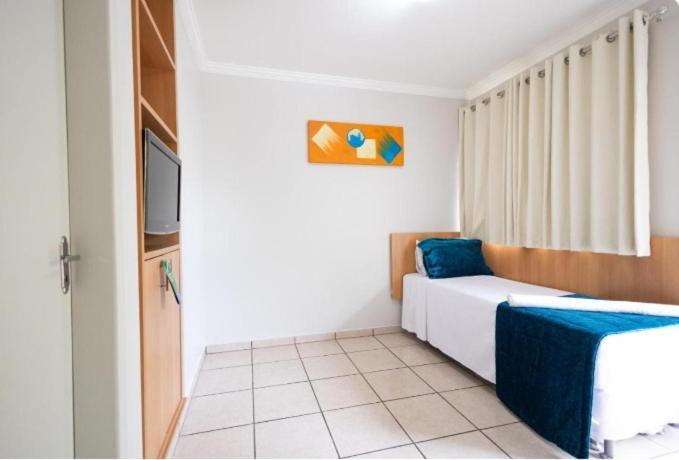 Diroma Fiori - Hoteis Com Roupa De Cama --- Destinos Combinados Turismo Caldas Novas Exterior photo